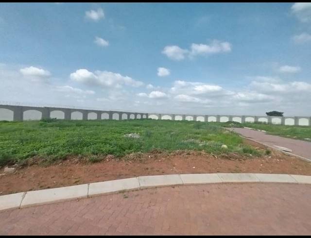 LAND FOR SALE IN KLIPPOORTJE
